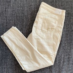 Beige/Cream American Eagle Jeans